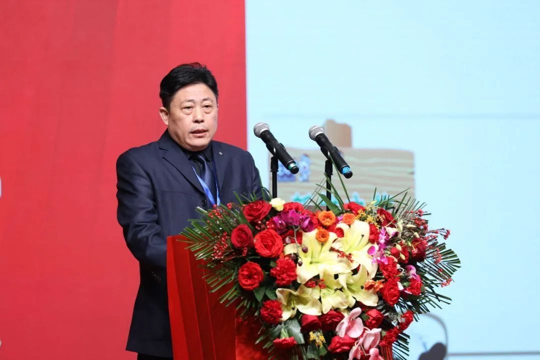 花花牛乳業(yè)30周年暨2024年客戶大會(huì)圓滿召開！