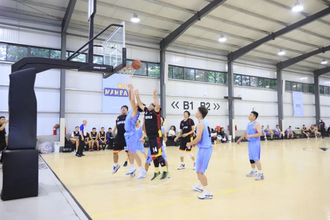 花花牛丨奪冠，奪冠，奪冠！?。∮霉谲姙橹袊汉炔剩。。? style=