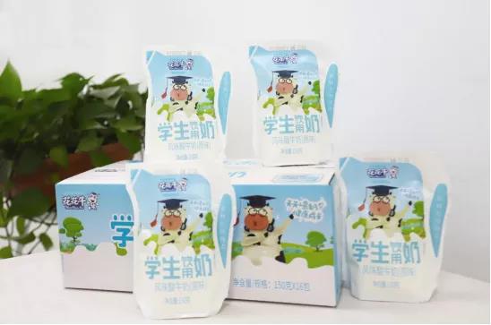 花花牛首款愛克林低溫學(xué)生飲用酸牛奶上市啦?。?！