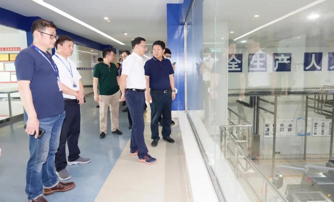 快訊 | 湖北省農(nóng)業(yè)廳副廳長王海濤等領(lǐng)導一行蒞臨河南花花牛乳業(yè)集團參觀調(diào)研 快訊 | 湖北省農(nóng)業(yè)廳副廳長王海濤等領(lǐng)導一行蒞臨河南花花牛乳業(yè)集團參觀調(diào)研