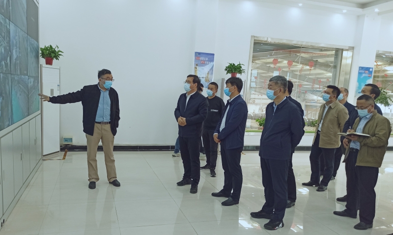 駐馬店市委副書(shū)記、市長(zhǎng)李躍勇一行 蒞臨花花牛乳業(yè)集團(tuán)新蔡豫信瑞亞牧場(chǎng)調(diào)研